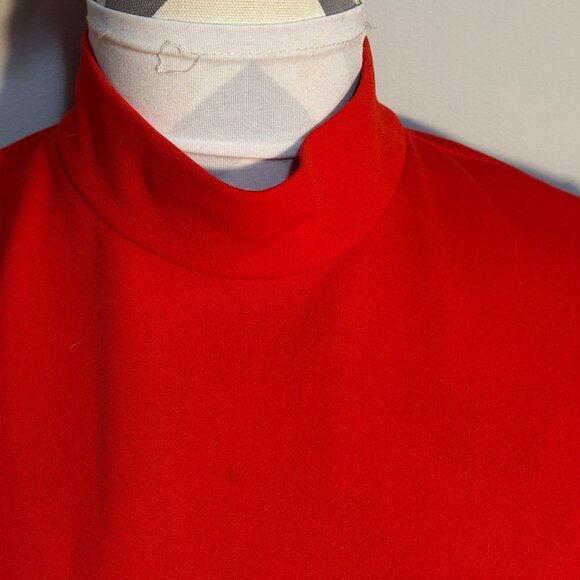 1960's Vintage Red & White Mod Dress - Picture 4 of 11